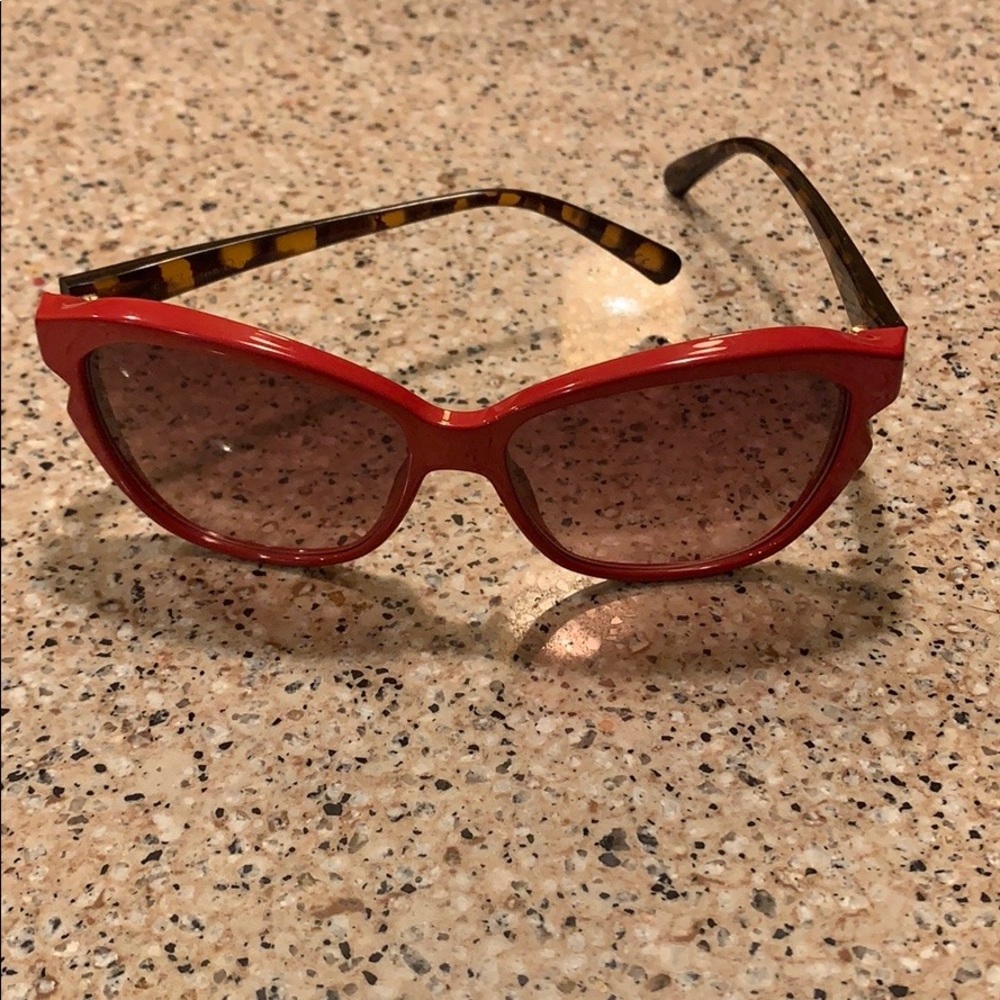 DIOR Sunglasses in hot red and tortoise.